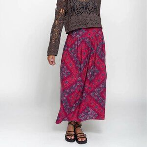 NEW Natural Life Addie Midi Skirt, Red Batik Bandana M